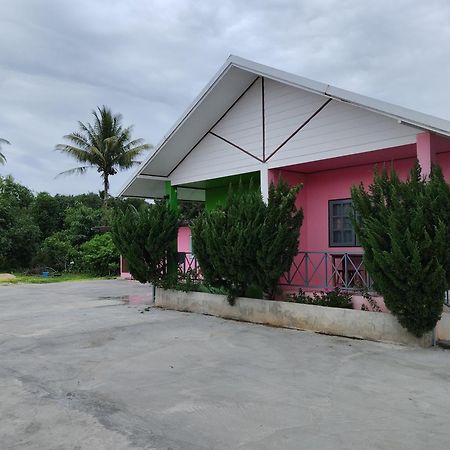 Chanakarn Guesthouse Sangkhlaburi Extérieur photo
