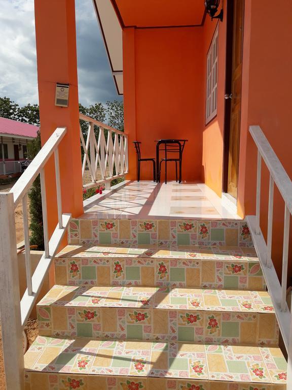 Chanakarn Guesthouse Sangkhlaburi Extérieur photo